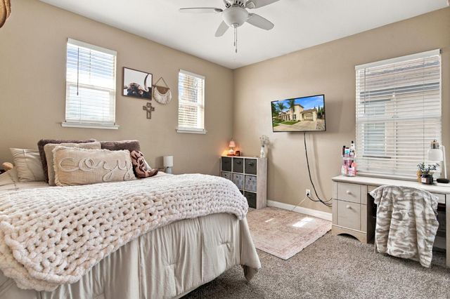 2233 Olson Dr, Lodi, CA 95242