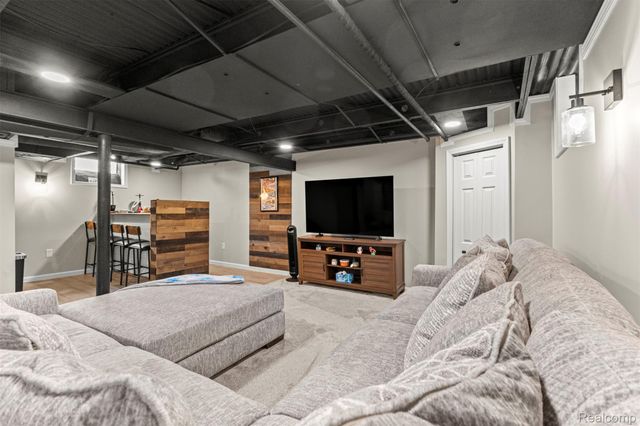 15404 Belmont Avenue, Allen Park, MI 48101