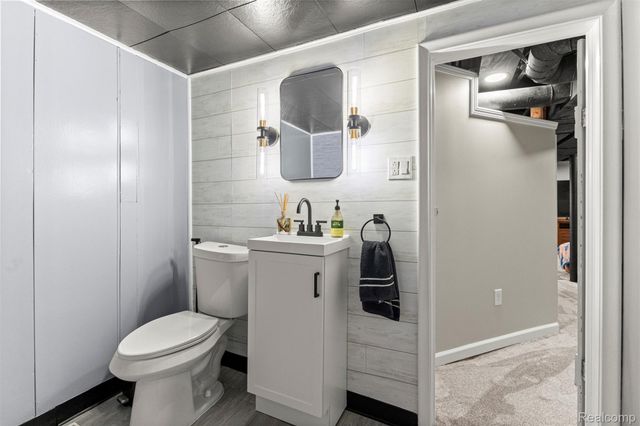 15404 Belmont Avenue, Allen Park, MI 48101