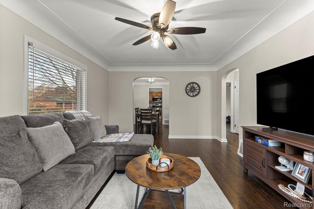 15404 Belmont Avenue, Allen Park, MI 48101