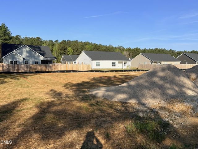 66 Loganberry Avenue, Bunnlevel, NC 28323