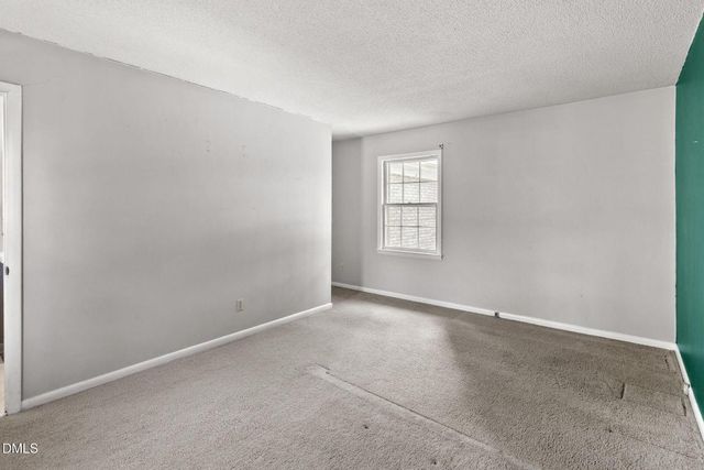 7124 Fillyaw Road, Fayetteville, NC 28303