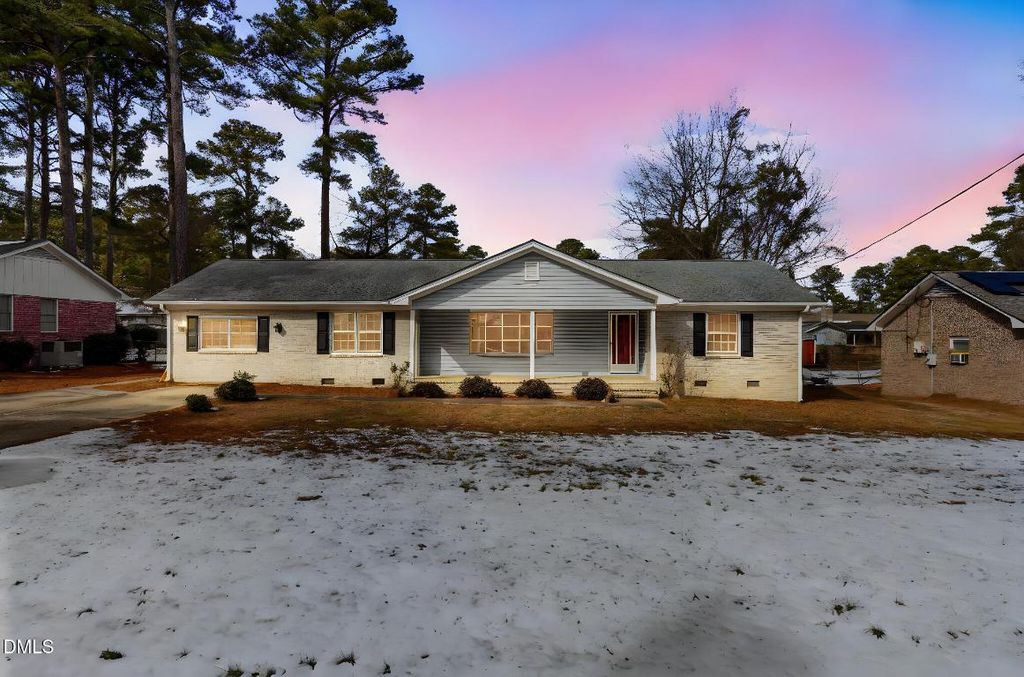 7124 Fillyaw Road, Fayetteville, NC 28303