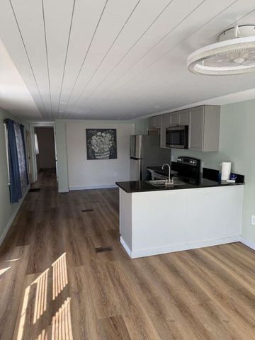 10885 SE Federal Hwy 96, Hobe Sound, FL 33455