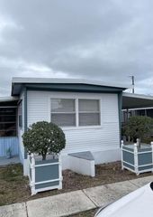 10885 SE Federal Hwy 96, Hobe Sound, FL 33455