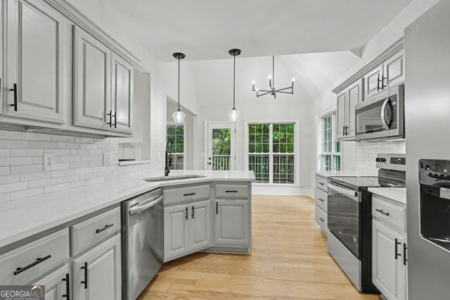 174 Tusquittee Trail, Cornelia, GA 30531