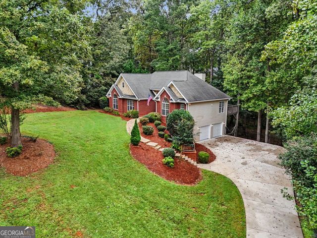 174 Tusquittee Trail, Cornelia, GA 30531