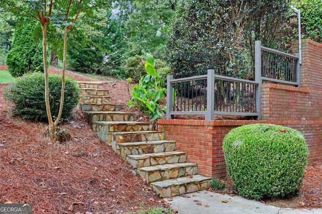 174 Tusquittee Trail, Cornelia, GA 30531