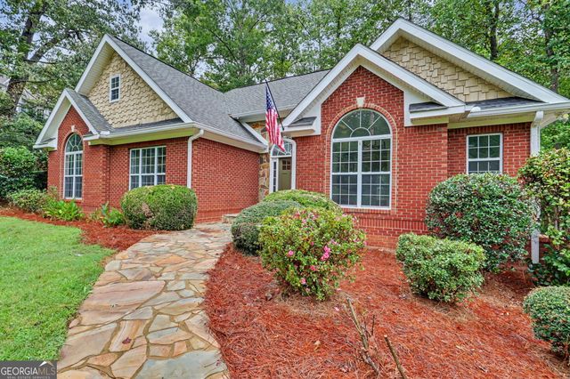 174 Tusquittee Trail, Cornelia, GA 30531