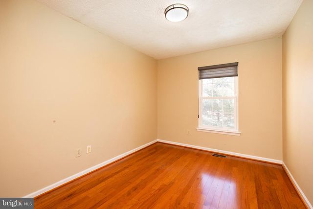 532 SOUTHHAMPTON LN, Wilmington, DE 19808