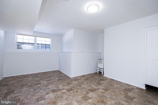 532 SOUTHHAMPTON LN, Wilmington, DE 19808