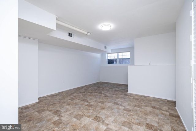 532 SOUTHHAMPTON LN, Wilmington, DE 19808