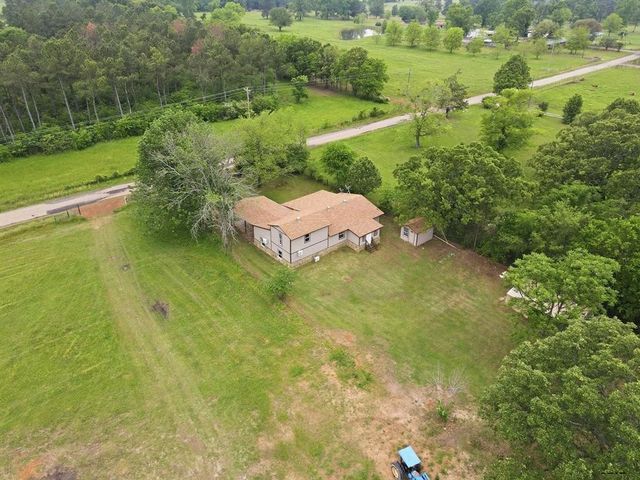 1191 County Road 3240, Mt Pleasant, TX 75455