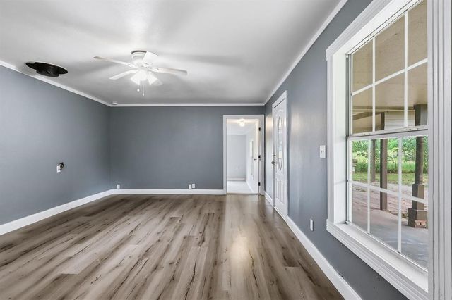 1191 County Road 3240, Mt Pleasant, TX 75455