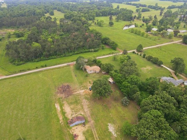 1191 County Road 3240, Mt Pleasant, TX 75455