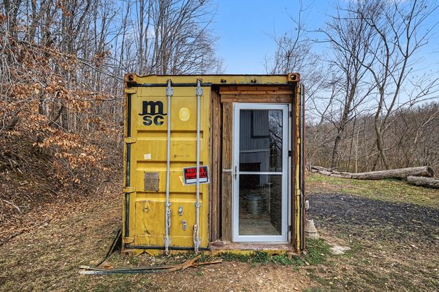 424 Bear Creek Trail, Centerville, TN 37033