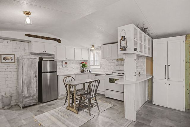 424 Bear Creek Trail, Centerville, TN 37033