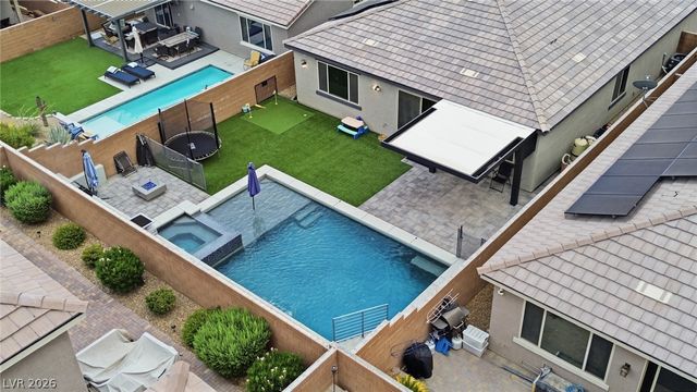 10424 Mont Pourri Court, Las Vegas, NV 89149