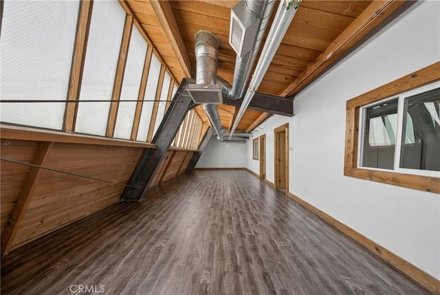 5221 Pacific Boulevard, Huntington Park, CA 90255