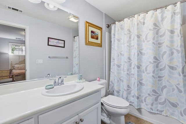 196 Heligan Ln 4, Livermore, CA 94551