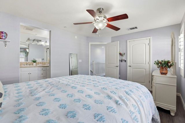 196 Heligan Ln 4, Livermore, CA 94551