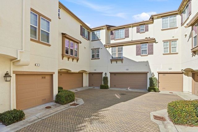 196 Heligan Ln 4, Livermore, CA 94551