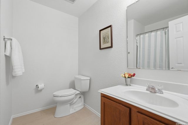 27022 Rustic Cabin, San Antonio, TX 78260