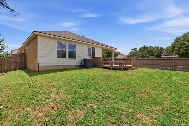 27022 Rustic Cabin, San Antonio, TX 78260