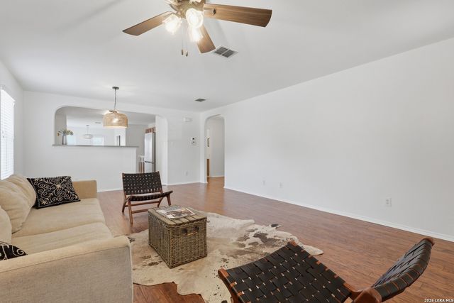 27022 Rustic Cabin, San Antonio, TX 78260
