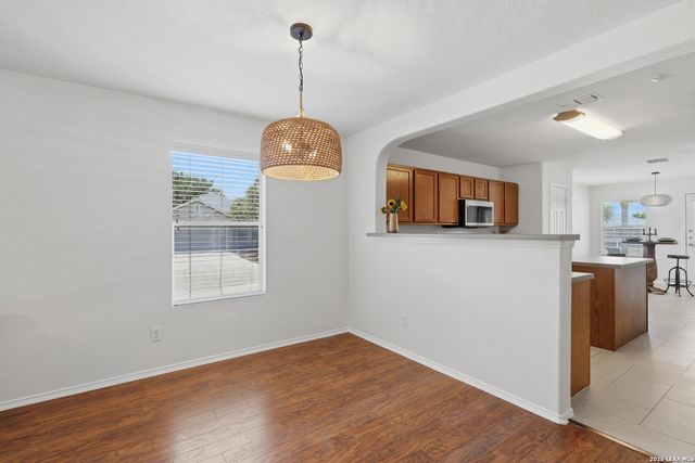 27022 Rustic Cabin, San Antonio, TX 78260