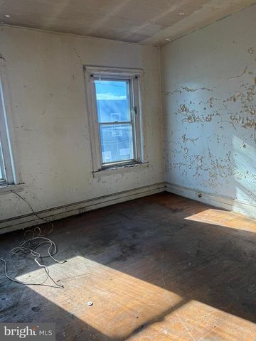 1909 PAGE ST, Philadelphia, PA 19121