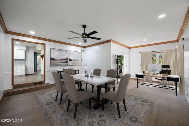 1306 Marion Drive, Neosho, MO 64850