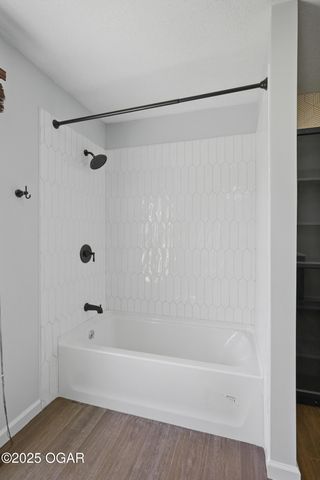 1306 Marion Drive, Neosho, MO 64850