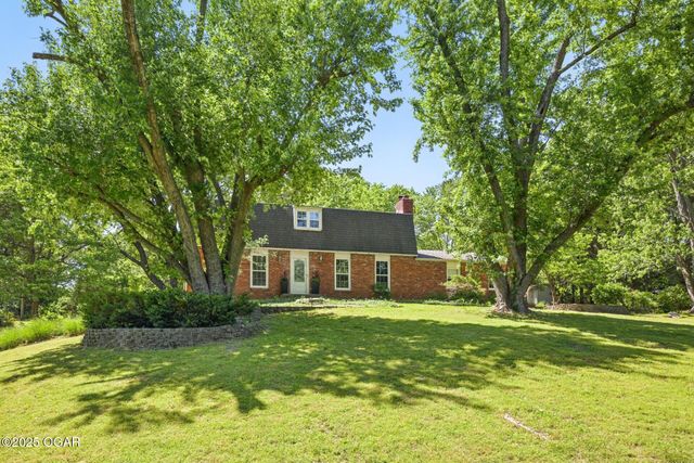 1306 Marion Drive, Neosho, MO 64850