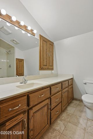 1306 Marion Drive, Neosho, MO 64850