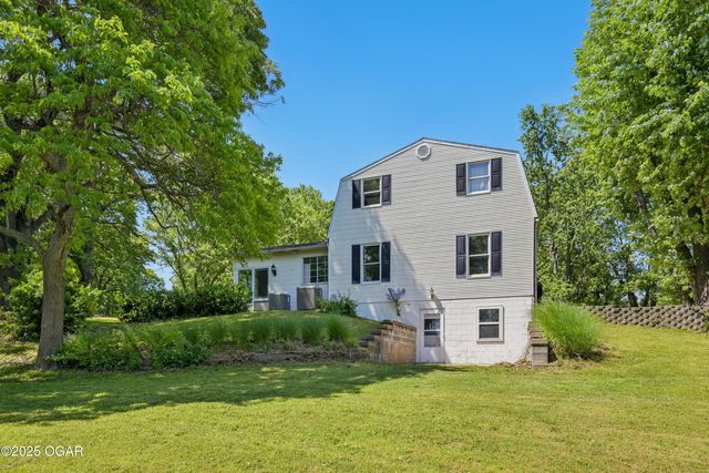 1306 Marion Drive, Neosho, MO 64850