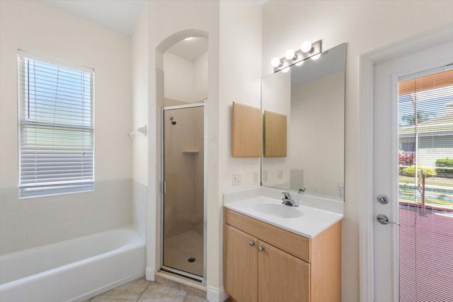 7549 PALMER GLEN CIRCLE, Sarasota, FL 34240