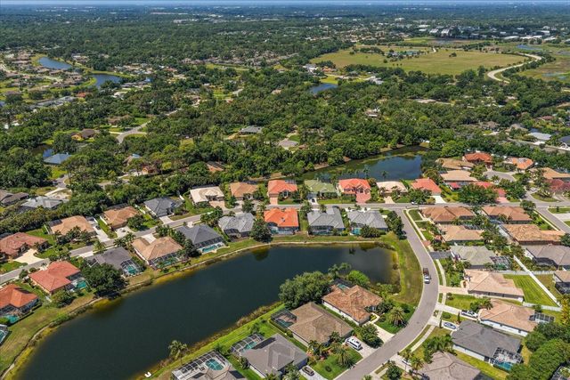 7549 PALMER GLEN CIRCLE, Sarasota, FL 34240