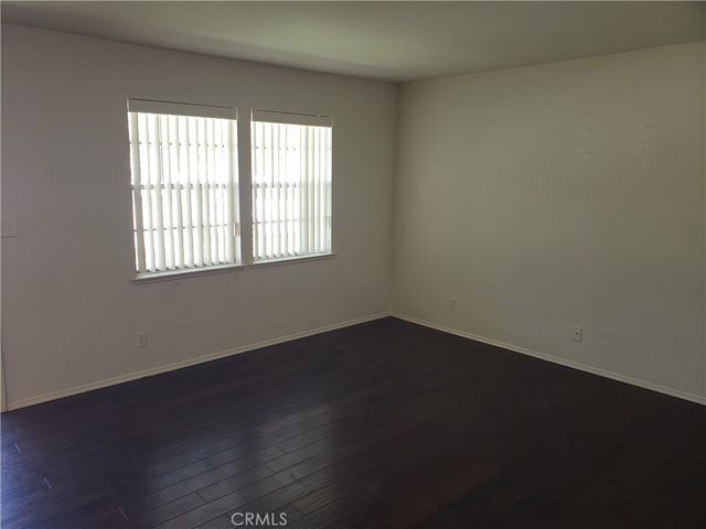 1022 W Calle De Las Estrellas, Azusa, CA 91702