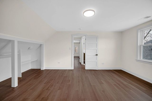 2130 N 74th Court, Elmwood Park, IL 60707