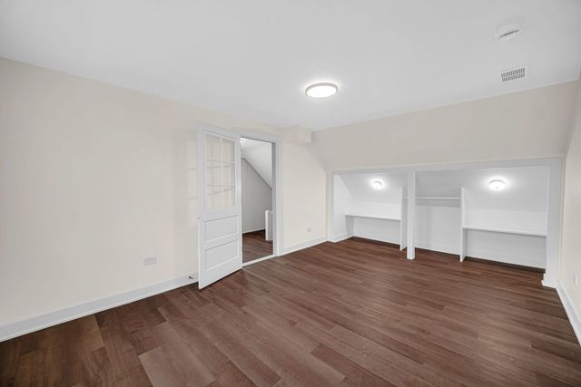 2130 N 74th Court, Elmwood Park, IL 60707