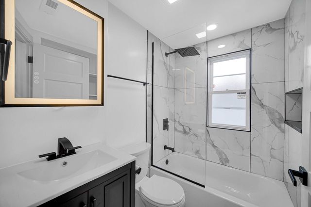 2130 N 74th Court, Elmwood Park, IL 60707