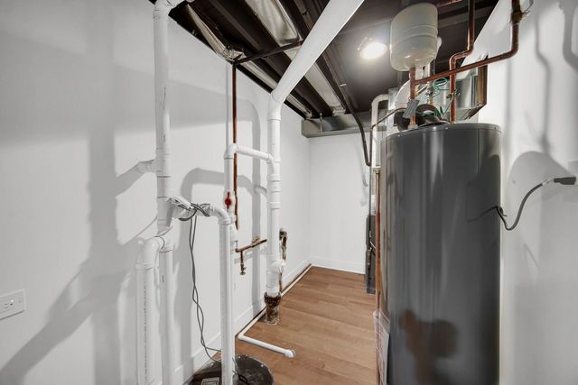 2130 N 74th Court, Elmwood Park, IL 60707