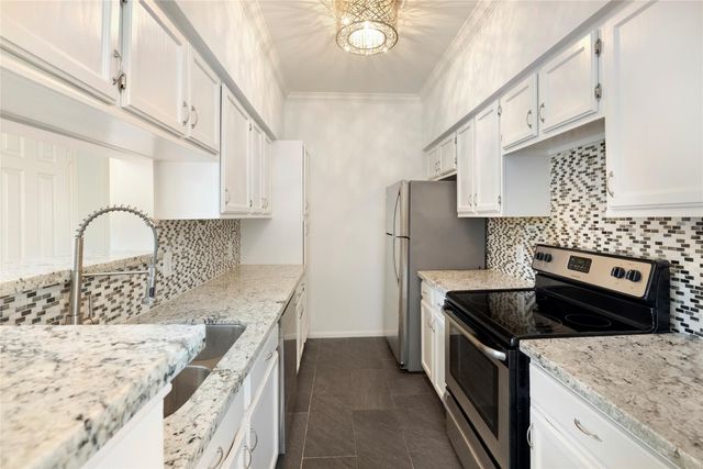 2213 Stanford Street 2213, Houston, TX 77006