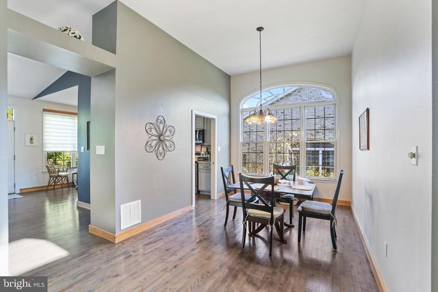 123 MORNINGSIDE DR, Falling Waters, WV 25419