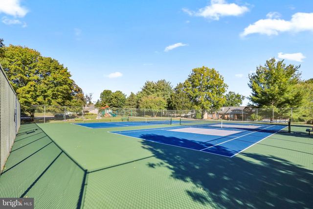 123 MORNINGSIDE DR, Falling Waters, WV 25419