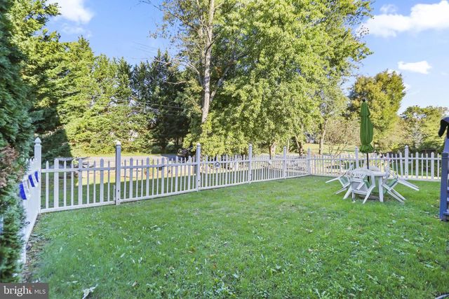 123 MORNINGSIDE DR, Falling Waters, WV 25419