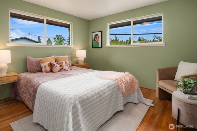 3902 S Genesee Street, Seattle, WA 98118