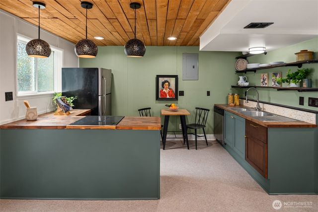 3902 S Genesee Street, Seattle, WA 98118