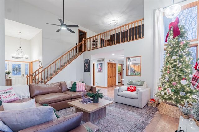 5000 Silverado Lane, Clinton, IL 61727